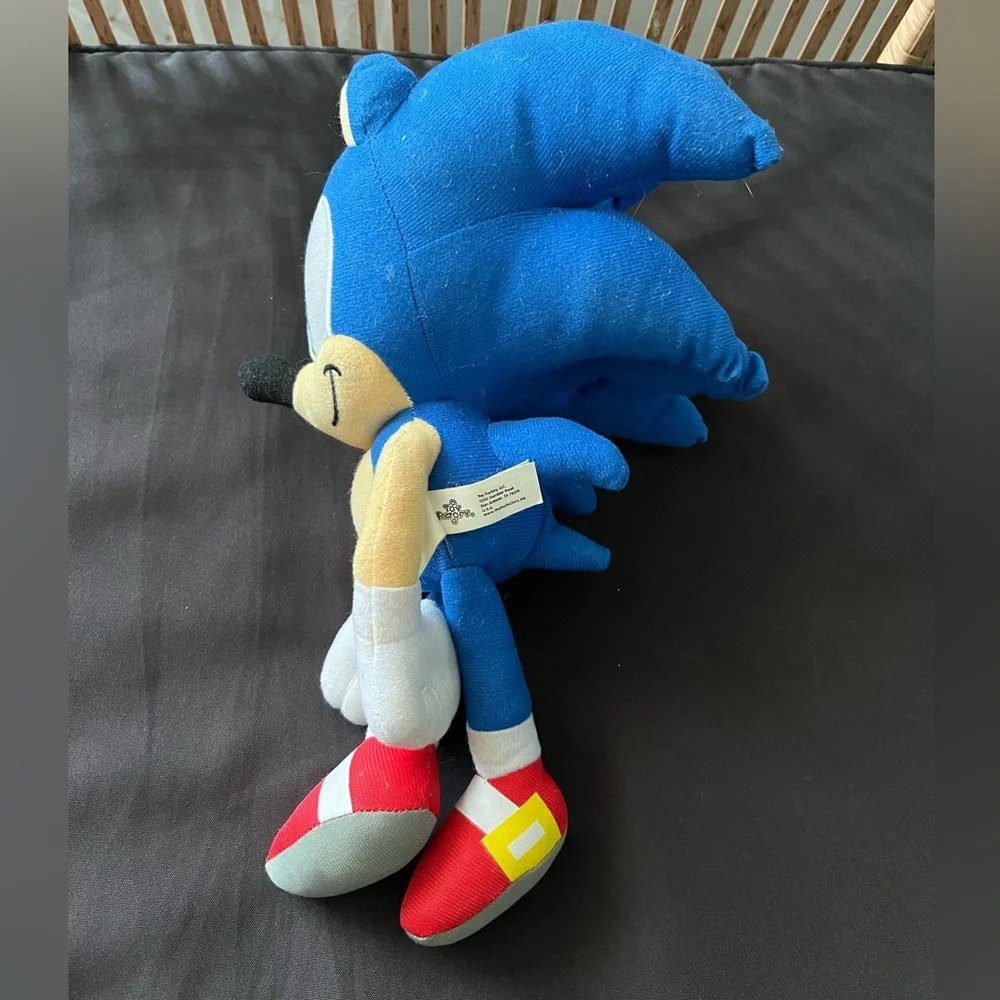 Sonic the Hedgehog Plush Toy - Blue‎ and Red